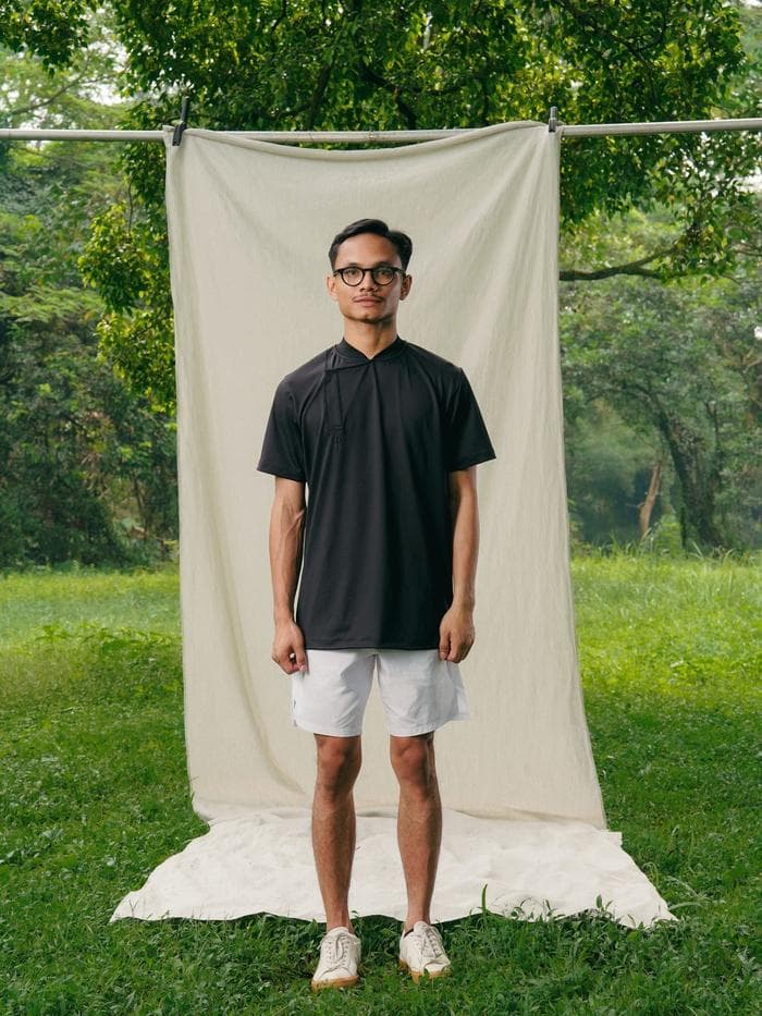 Beskap But Polo - Black - Image 1